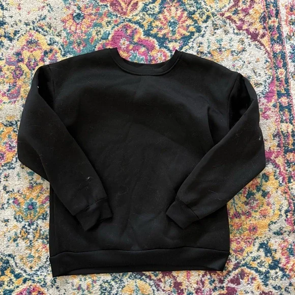 Black Oversized Sweatshirt Minimalist Casual Essential - Picture 2 of 3